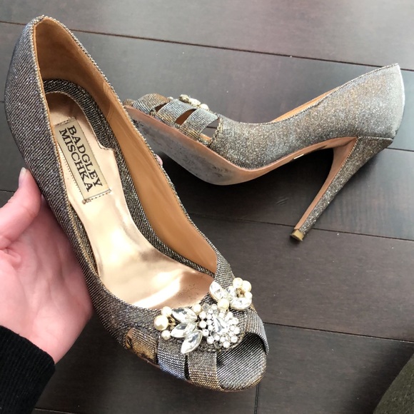 Badgley Mischka Shoes - Badgley Mischka Sparkly Heels